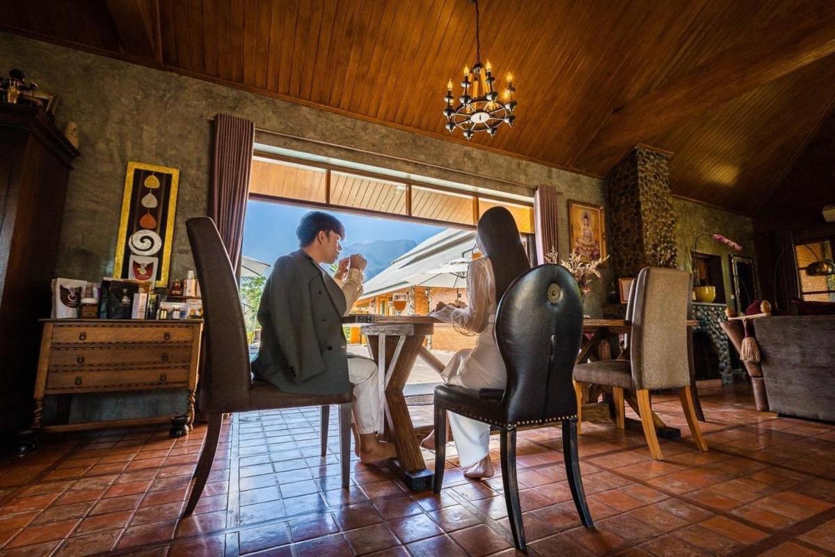 The Wes Village, Incl Free Breakfast & 100 Thb Food Gift Chiang Dao Luaran gambar