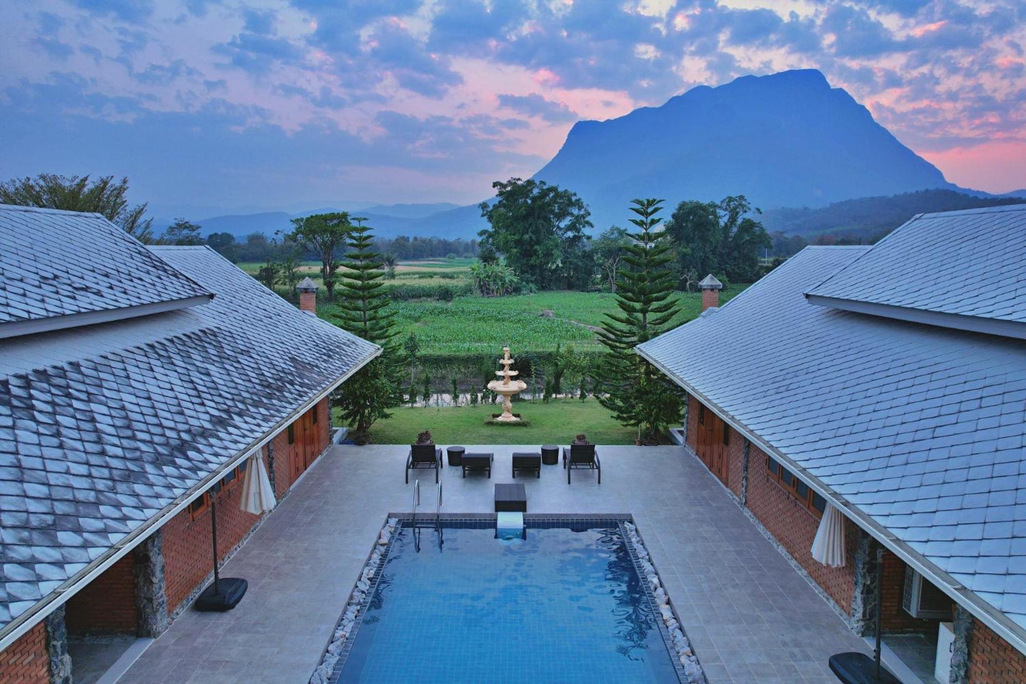 The Wes Village, Incl Free Breakfast & 100 Thb Food Gift Chiang Dao Luaran gambar